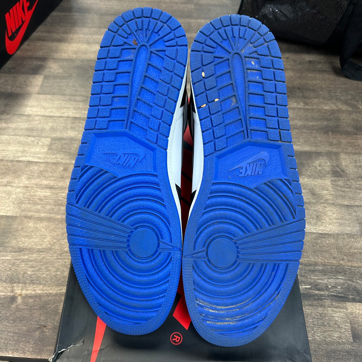 Royal Toe Jordan 1 High (USED, Replacement Box)