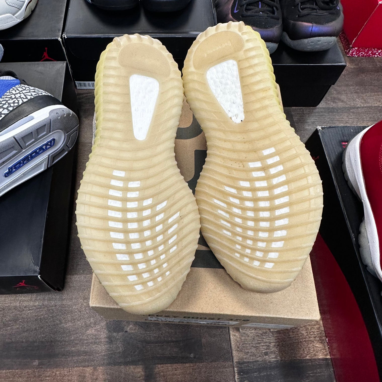 MX Oat Yeezy 350 (USED)
