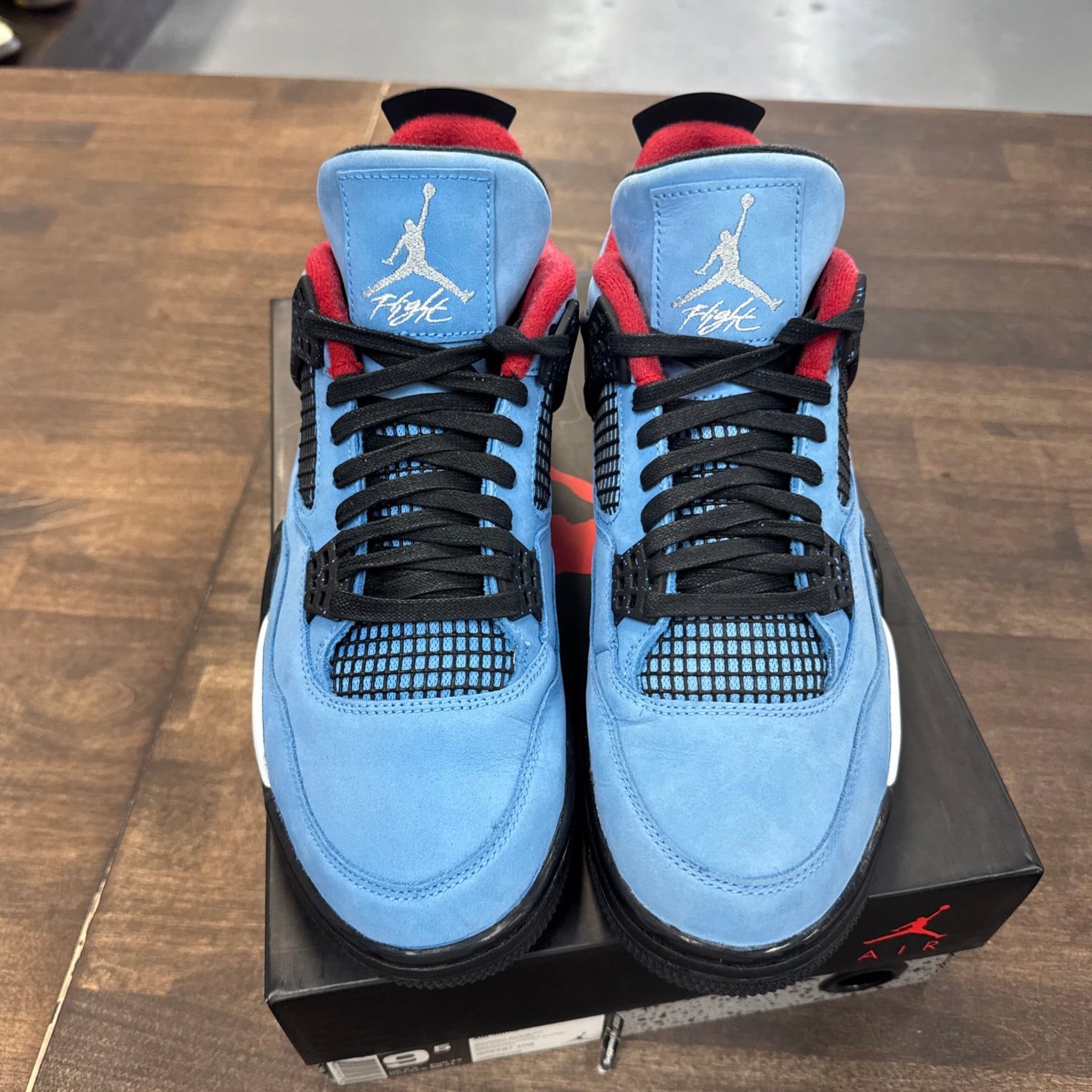 Travis Scott Jordan 4 (USED)