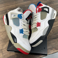 What the Jordan 4 Retro (USED)