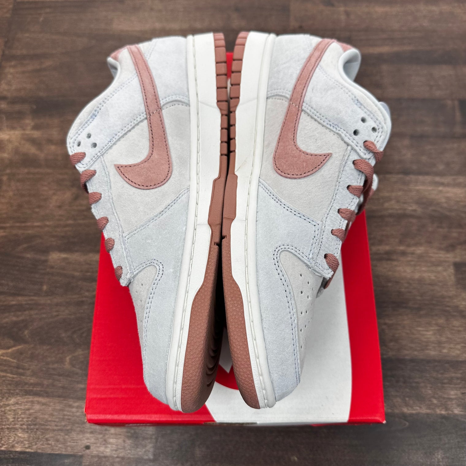 Fossil Rose Nike Dunk Low (USED)