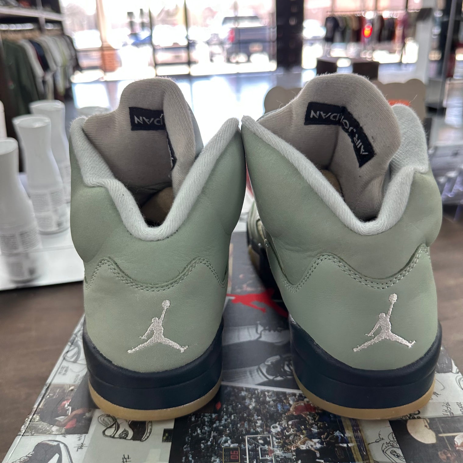 Jade Jordan 5 (USED)