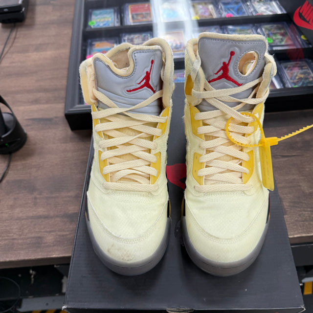 Off-White Sail Jordan 5 (USED)