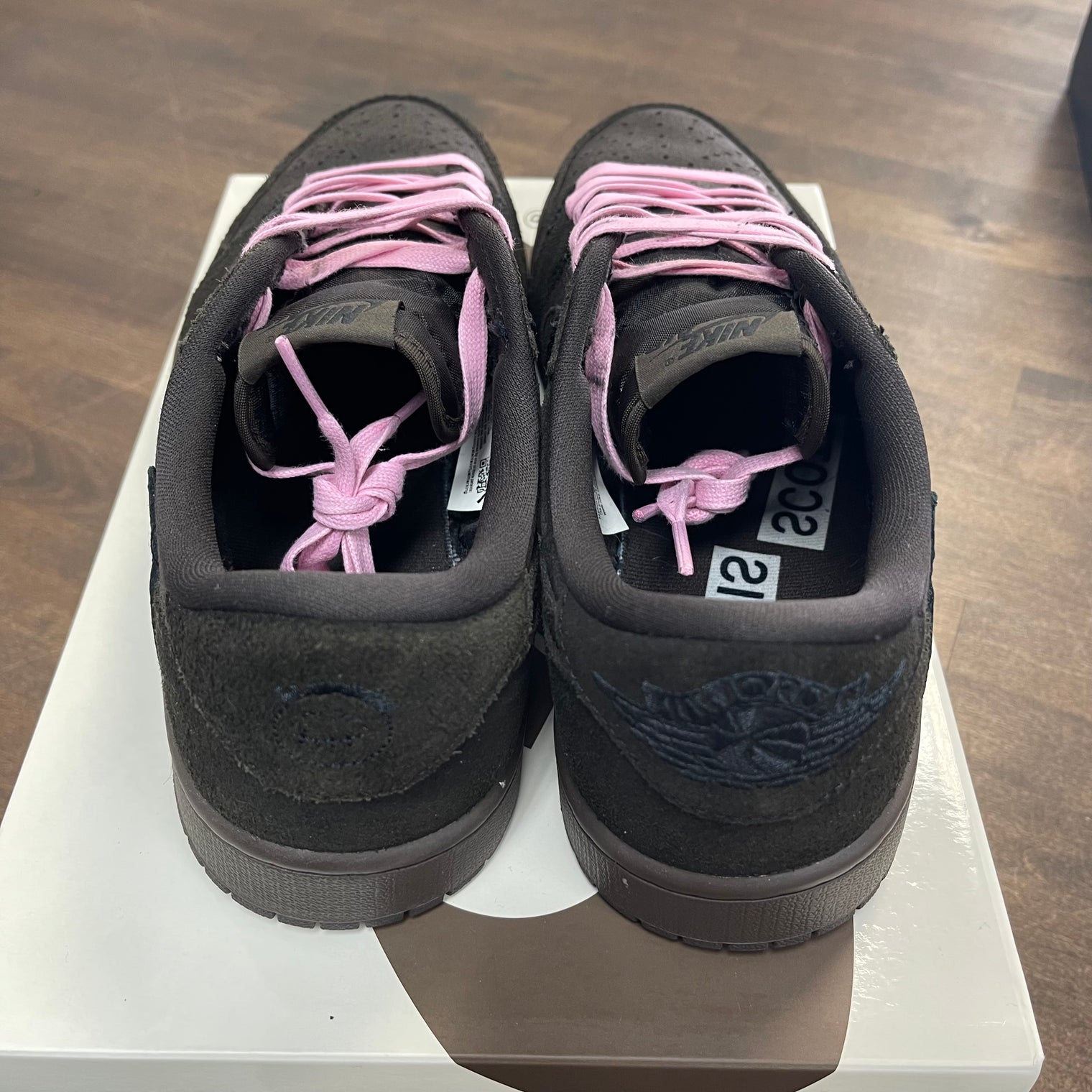 Velvet Brown Travis Scott Jordan 1 Low (USED)
