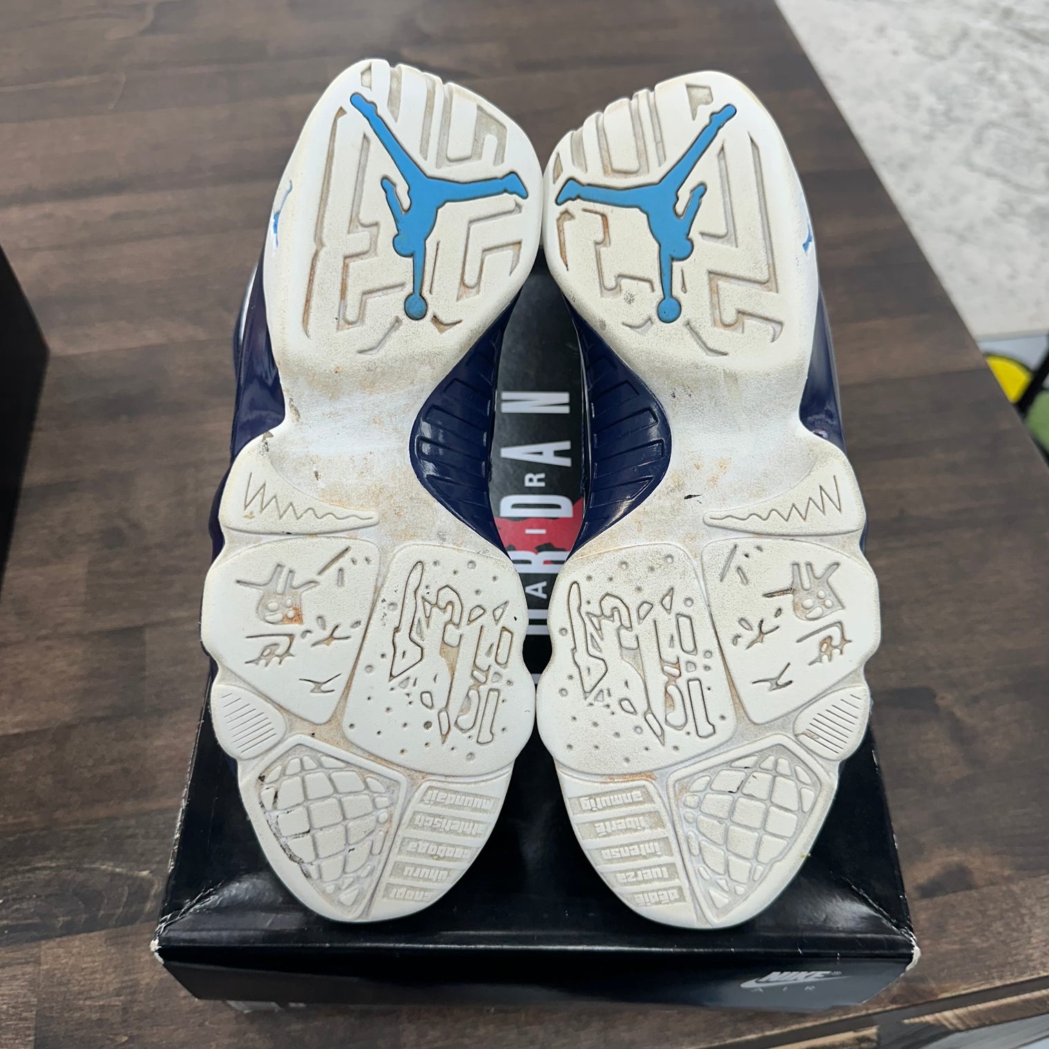 Pearl University Blue Jordan 9 (USED)