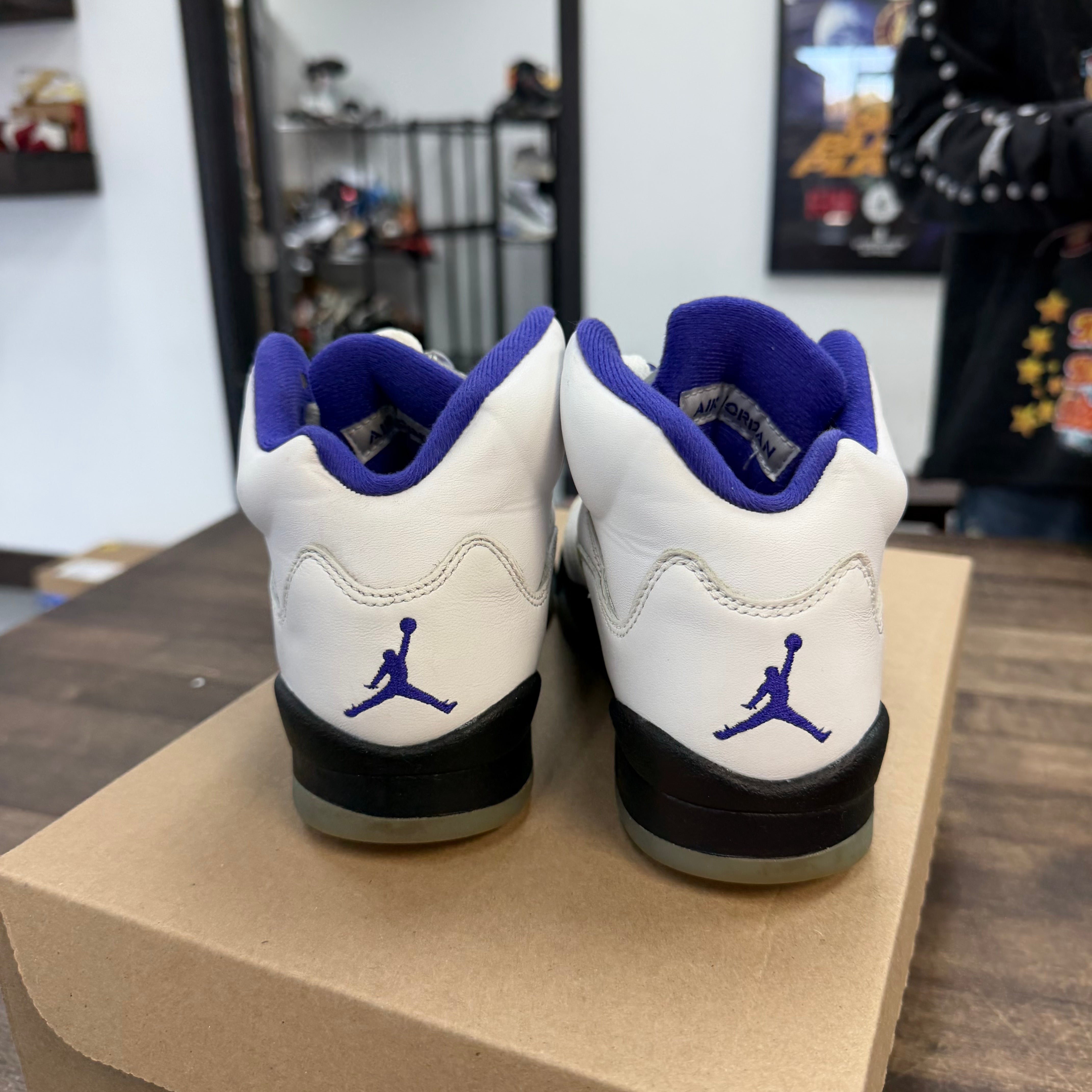 Jordan Dark Concord Jordan 5 (GS) (USED, No Box) Size 4.5Y (Pre-Owned) - Image 3