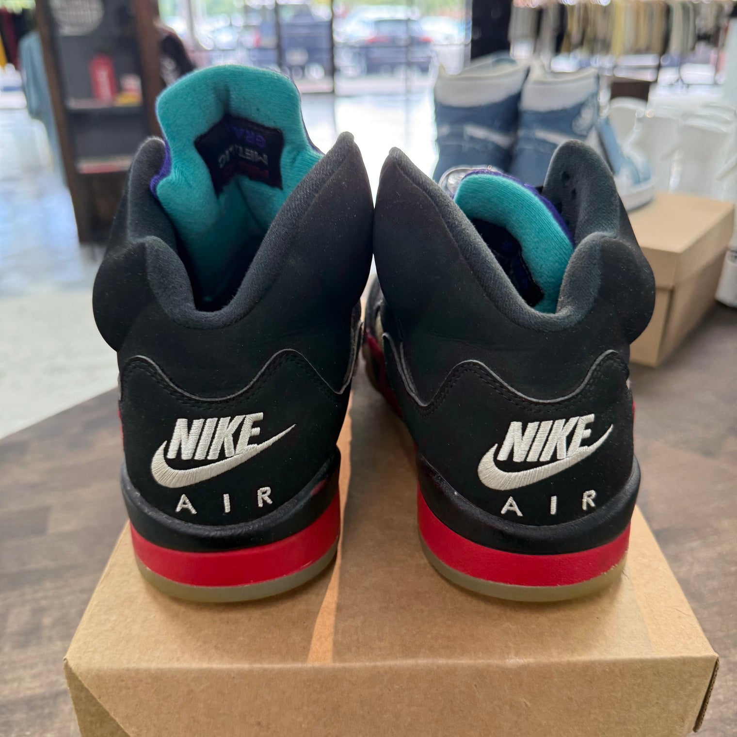 Top 3 Jordan 5 Retro (USED, No Box)