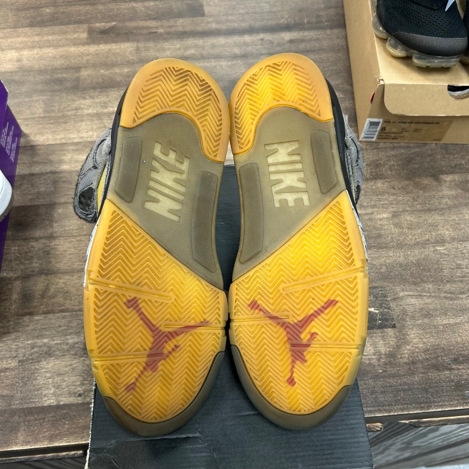 Off-White Muslin Jordan 5 Retro (USED, Replacement Box)