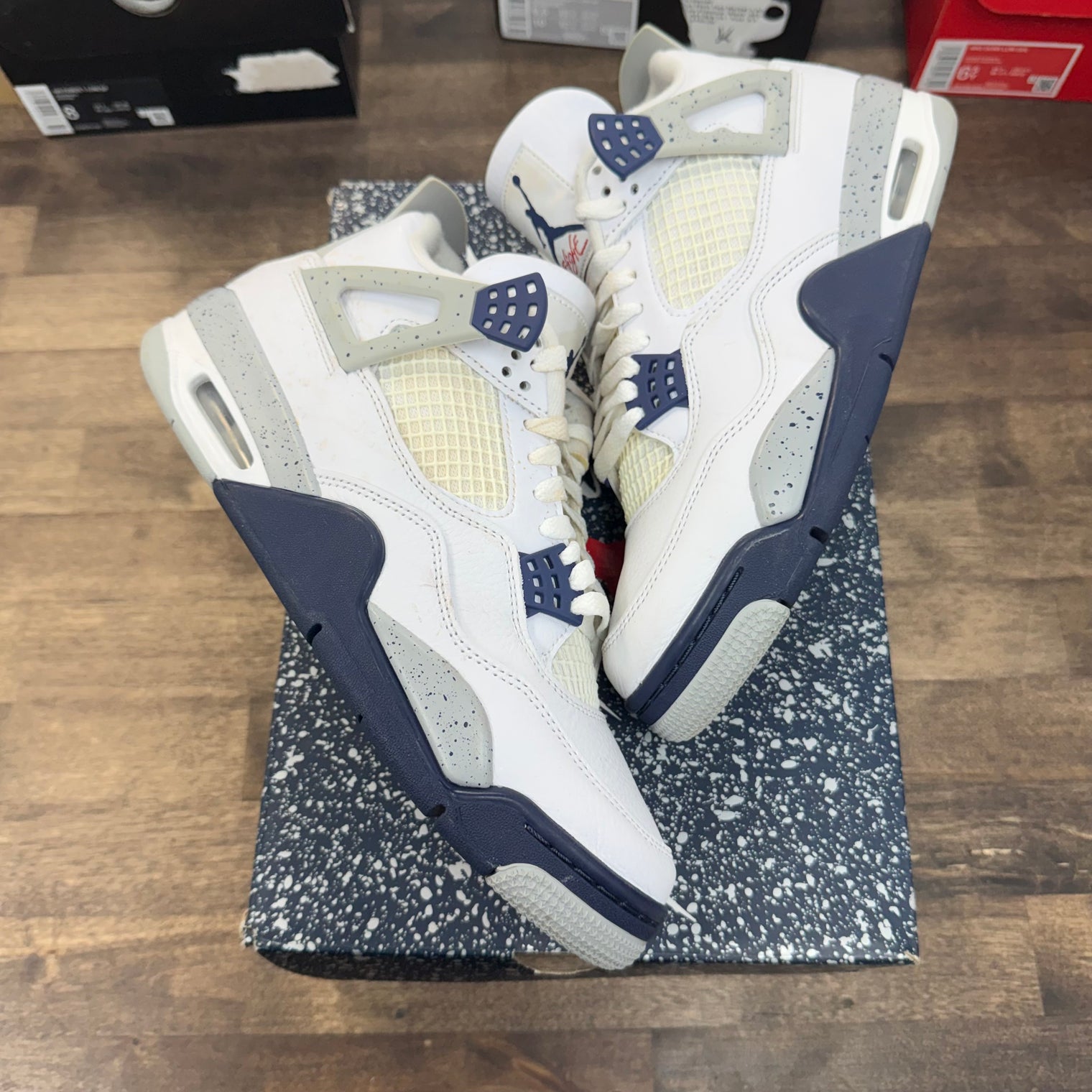 Midnight Navy Jordan 4 Retro (USED)