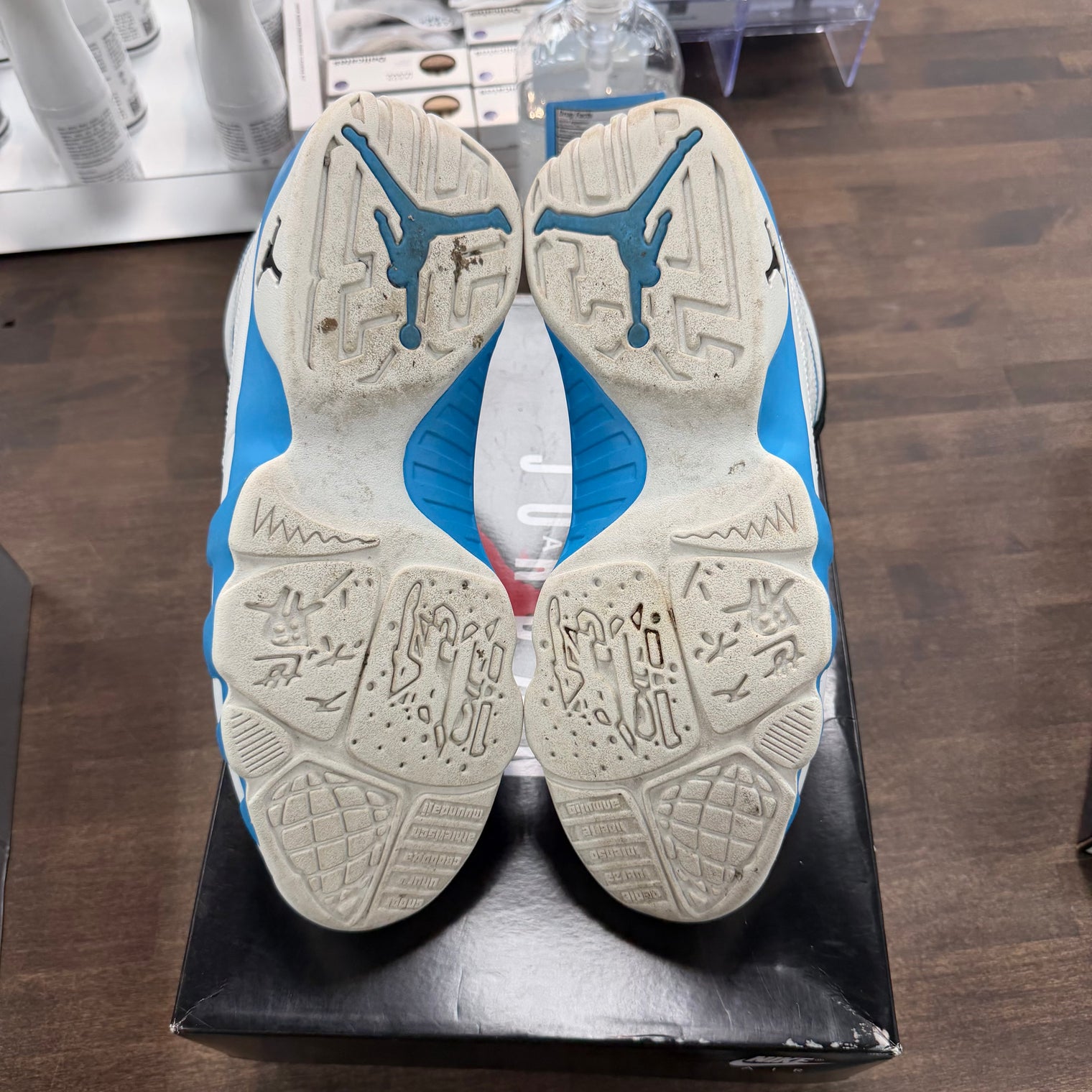 Powder Blue Jordan 9 Retro (2024) (USED)