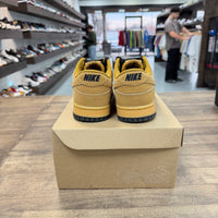 Nike Dunk Low Retro SE Wheat Gum (US 8) (USED,No Box)