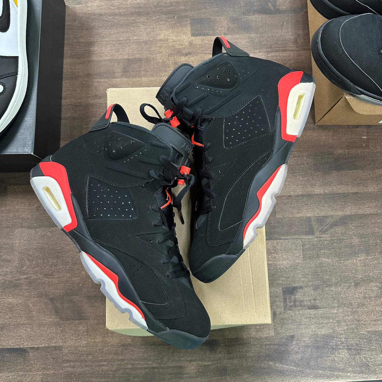 Black Infrared Jordan 6 Retro (2018) (USED, No Box)