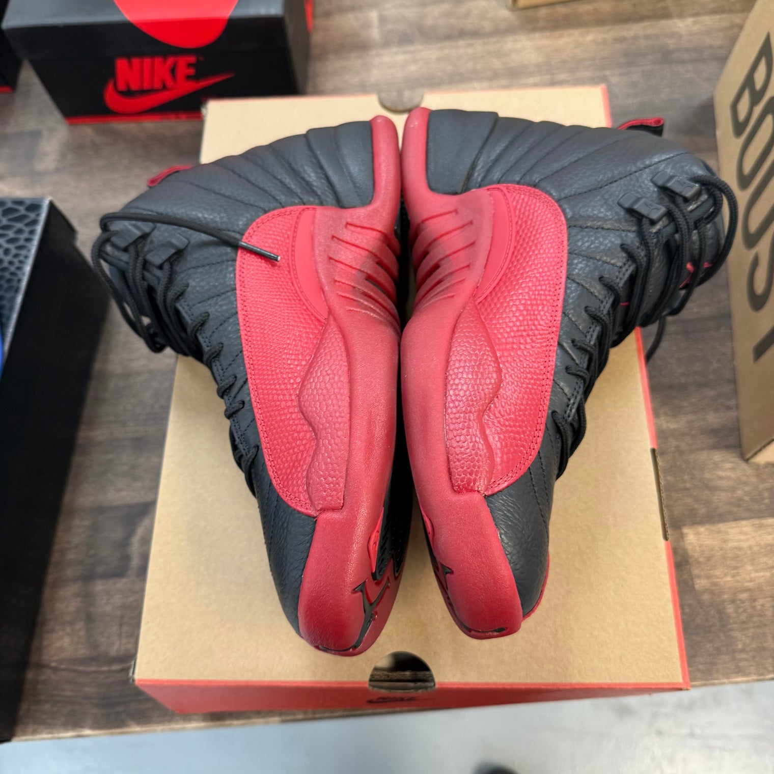 Flu Game Jordan 12 Retro (Lightly worn)
