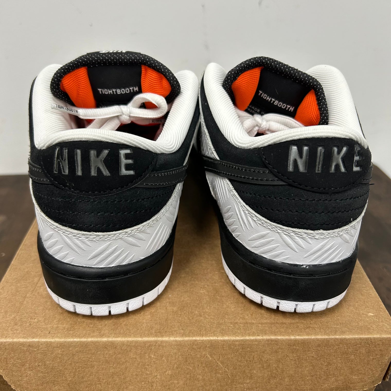 Tightbooth SB Dunk Low (USED, No Box)