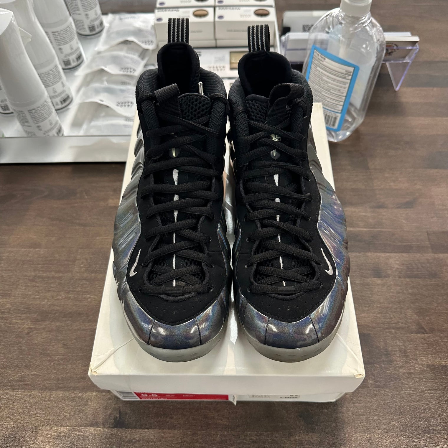 Air Foamposite One Hologram (Used, Replacement Box)