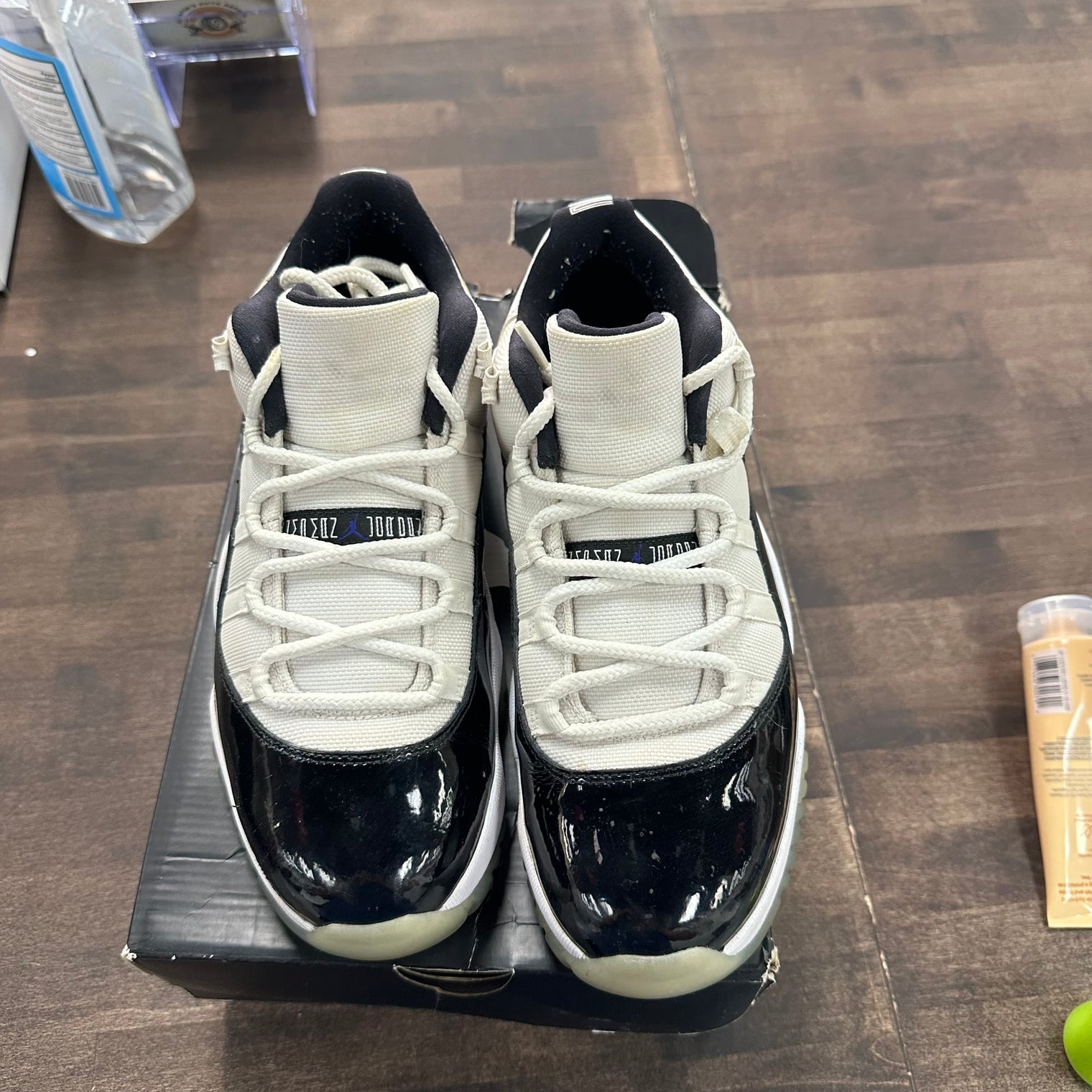 Air Jordan 11 Retro Low Concord (Used, Replacement Box)