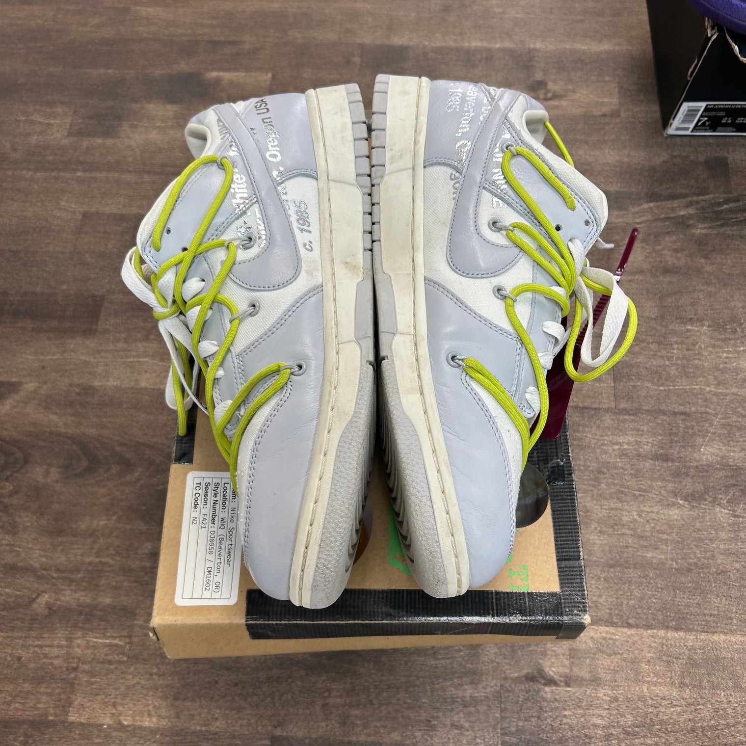 Off-White Nike Dunk Low Lot 8 of 50 (USED)