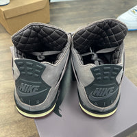 A Ma Maniere Violet Ore Jordan 4 (USED)