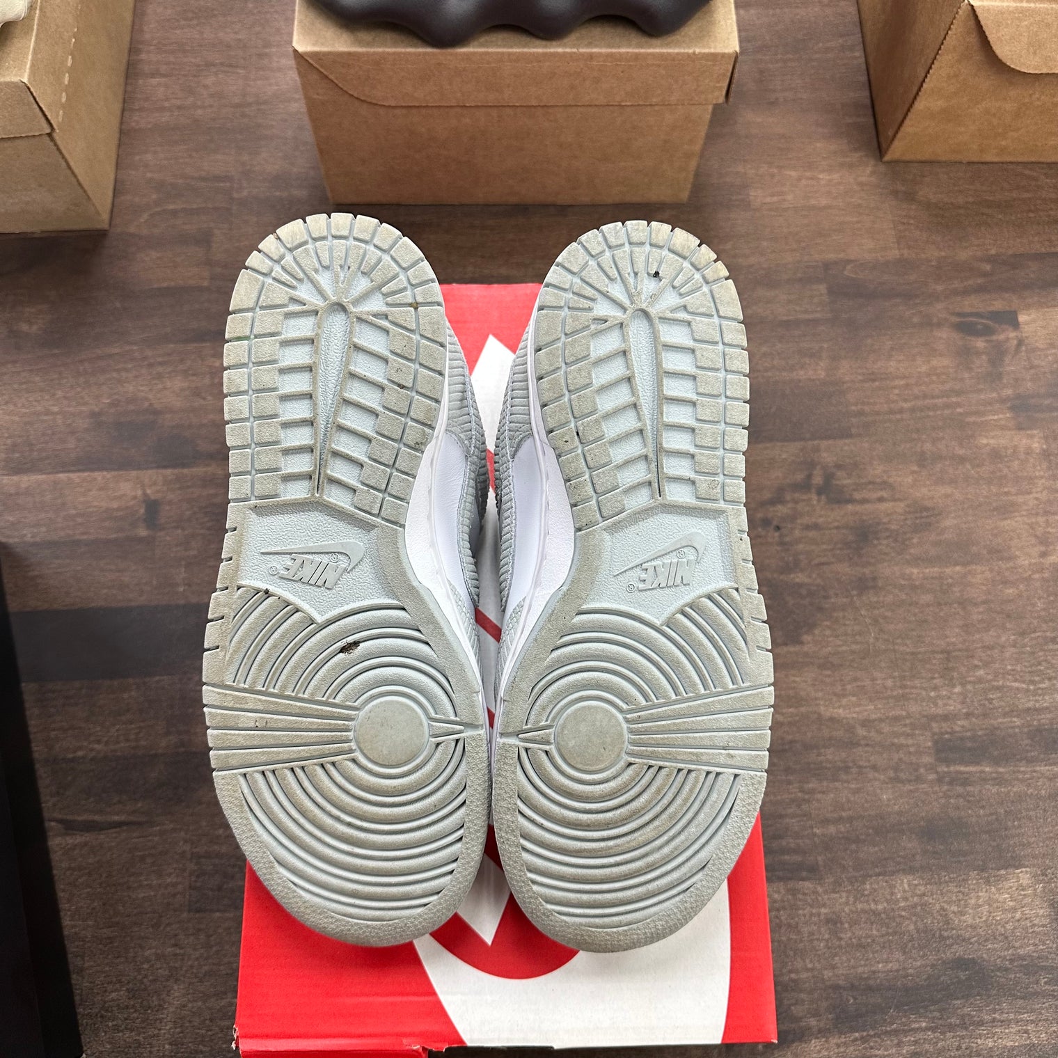 Light Silver Corduroy Nike Dunk Low (W) (USED)