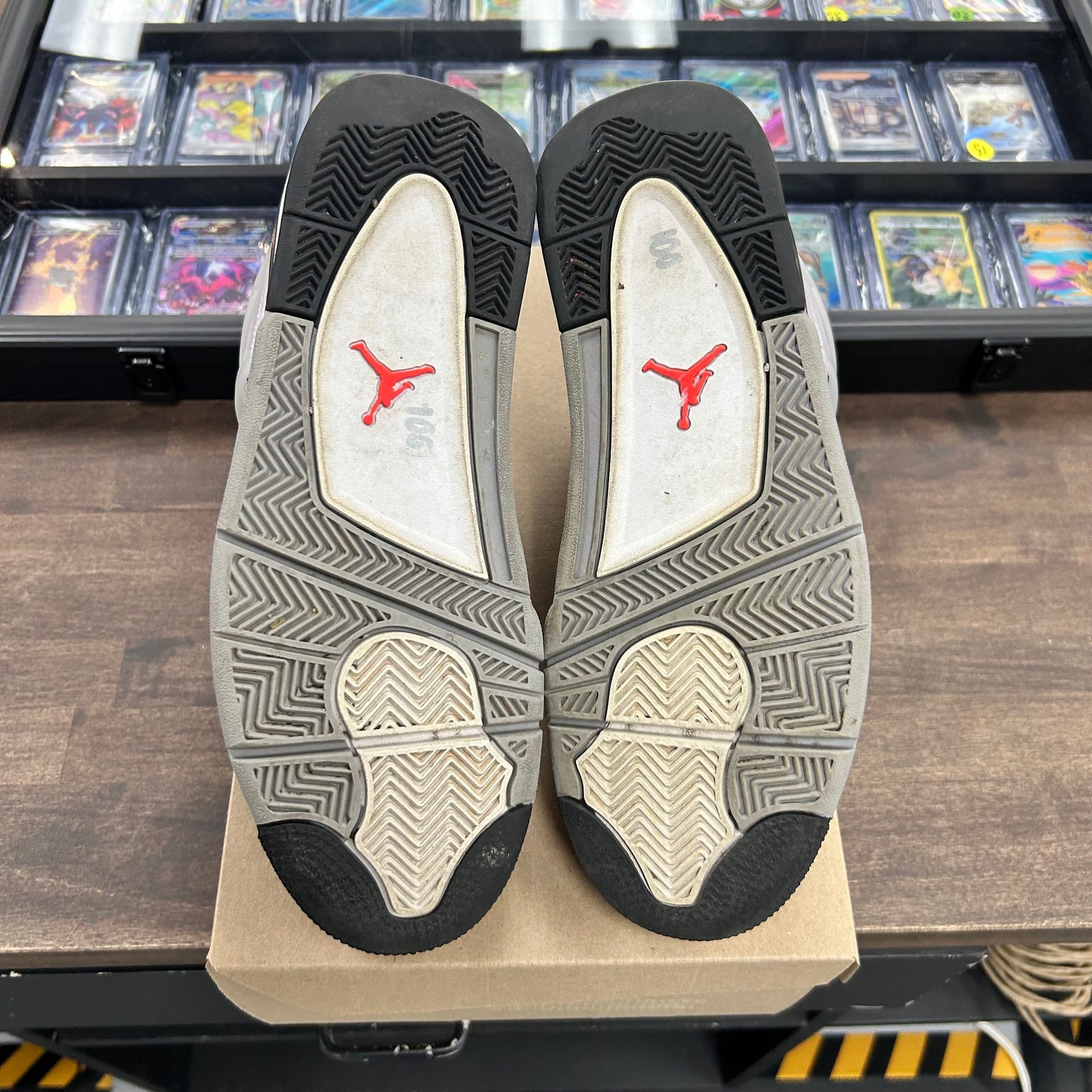 Zen Master Jordan 4 (USED, No Box)