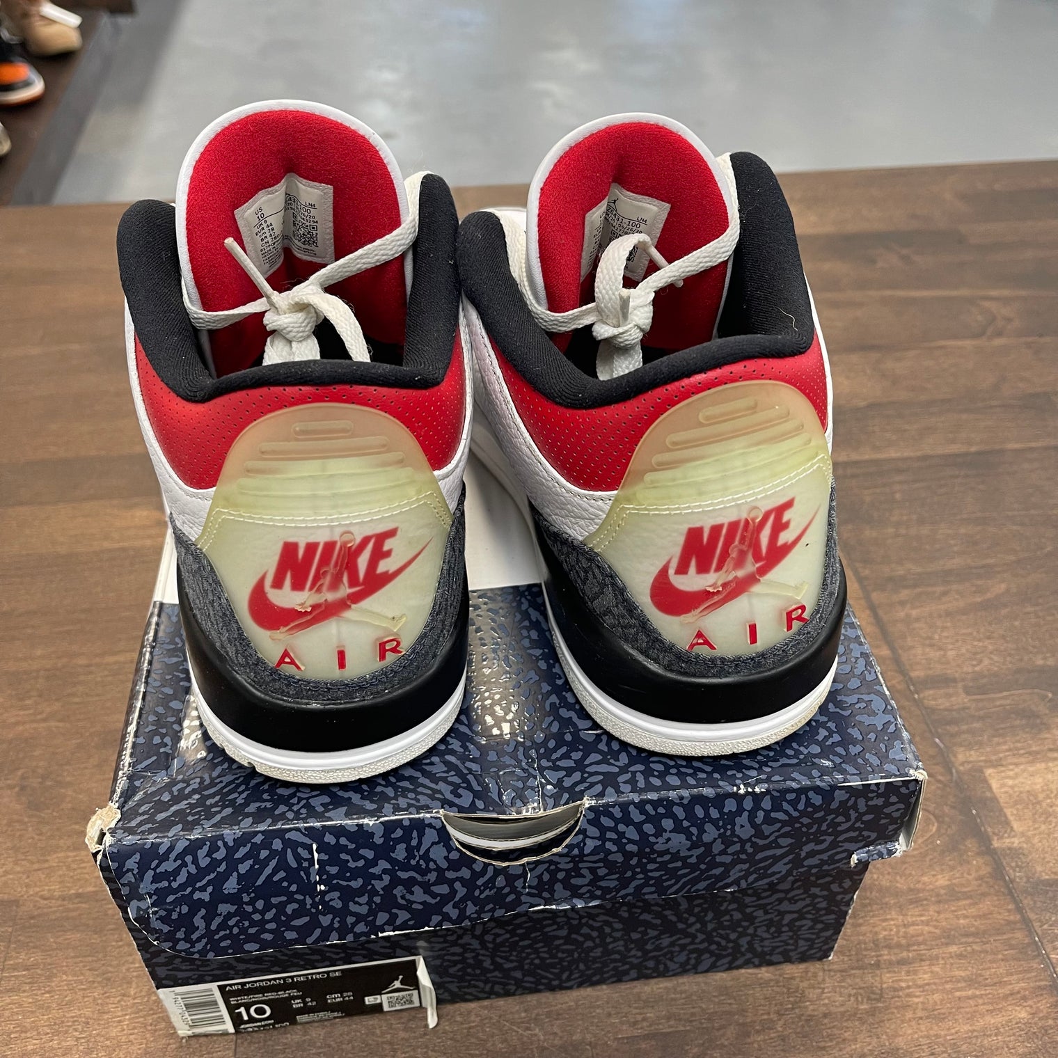 Denim Fire Red Jordan 3 (USED)