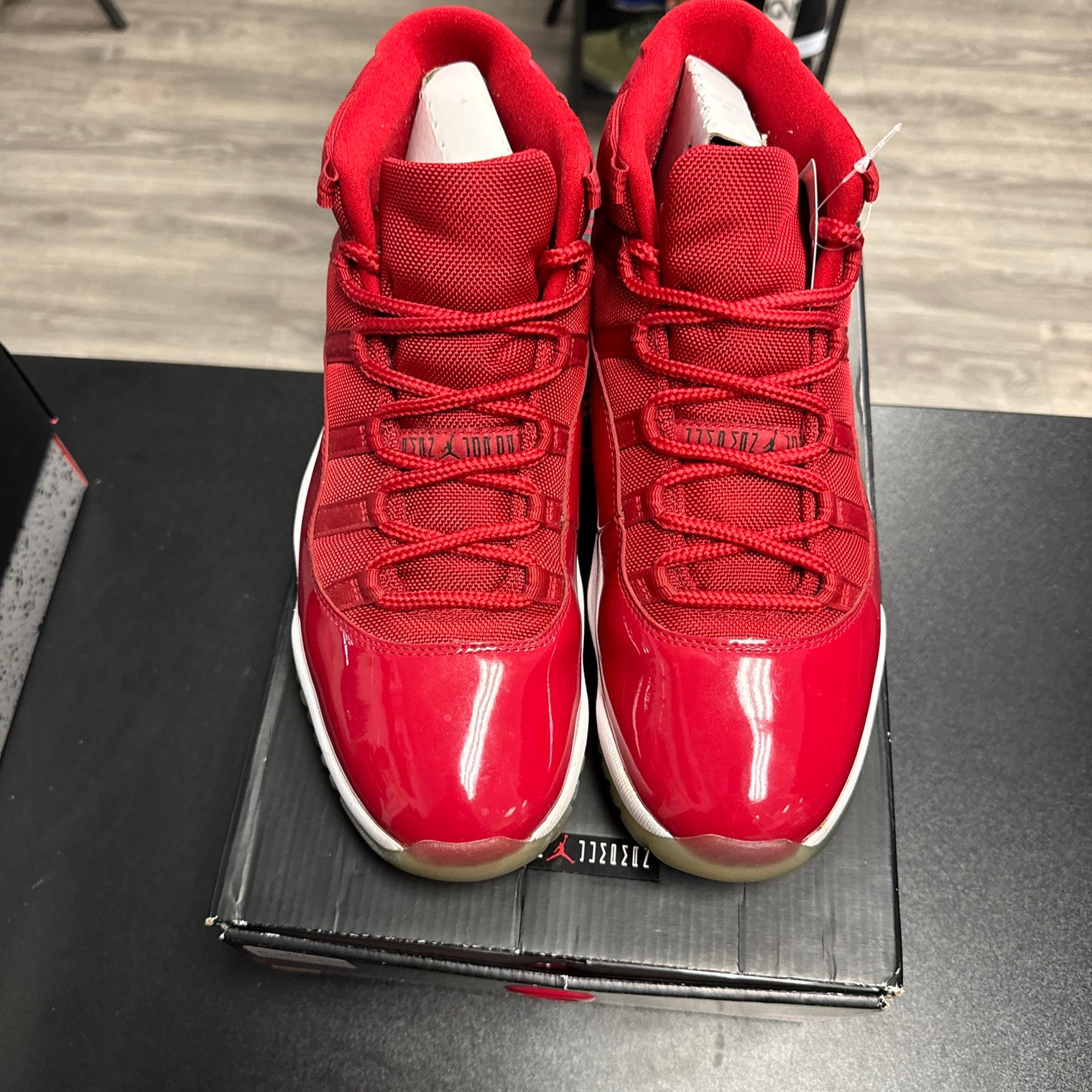 Win Like 96 Jordan 11 (USED)