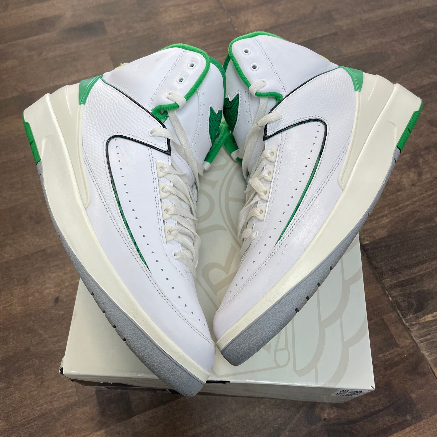 Lucky Green Jordan 2 (USED)
