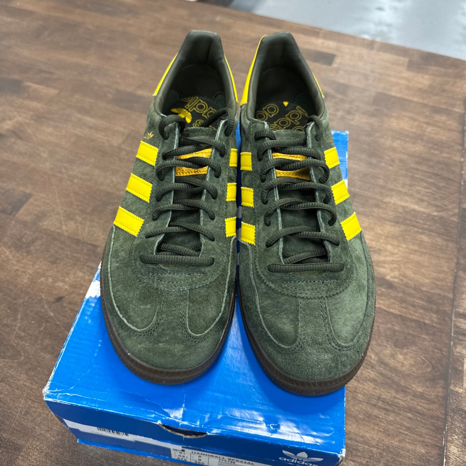 Night Cargo Tribe Yellow Adidas Handball Spezial (USED)