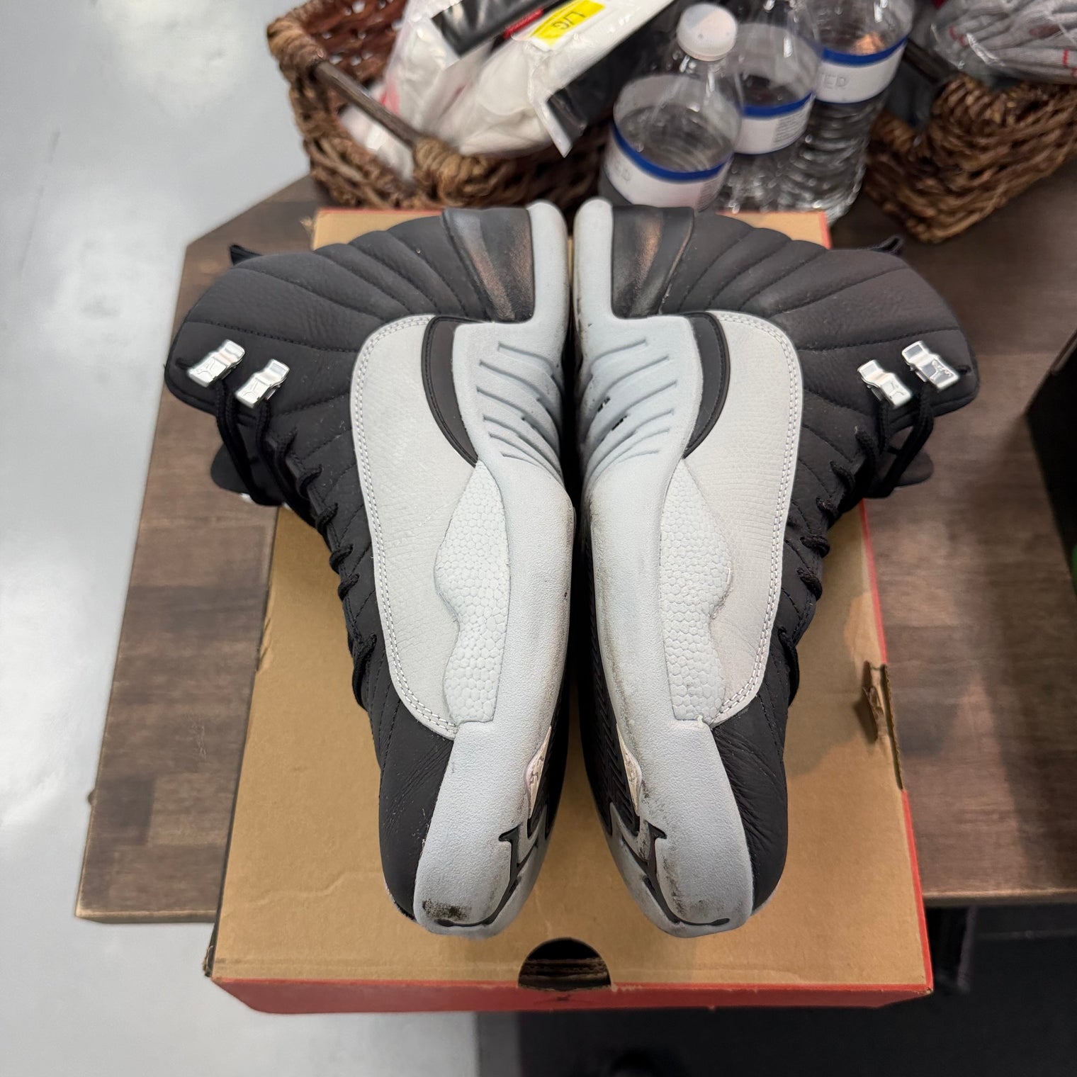 Barons Jordan 12 Retro (USED)