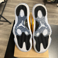 Air Jordan 11 Retro Low Closing Ceremony (Like New, no box)