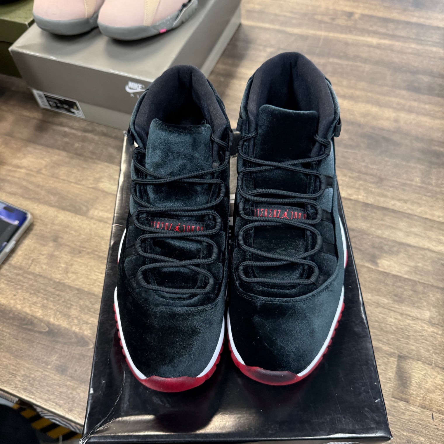Bred Velvet Jordan 11 Retro (W) (USED)