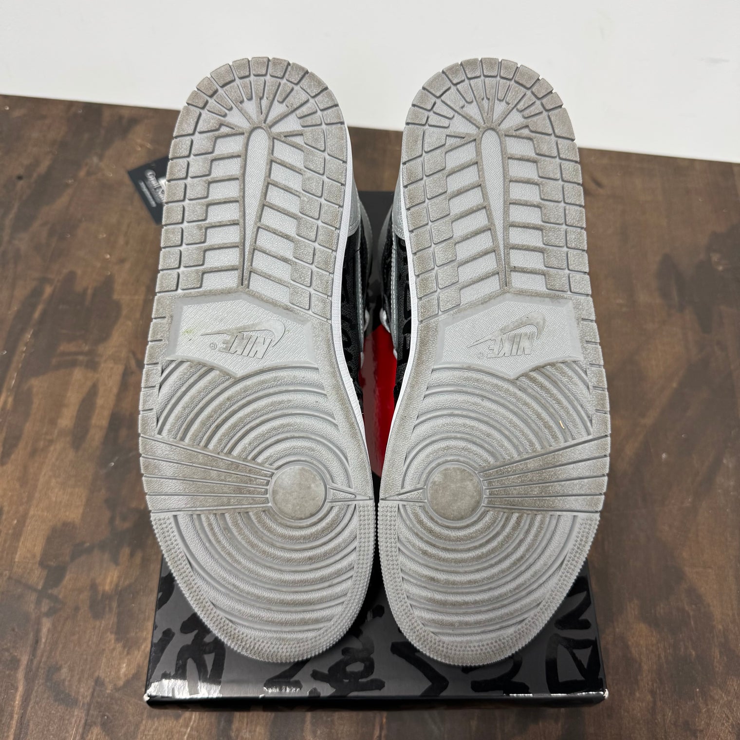 Rebellionaire Jordan 1 High (USED)