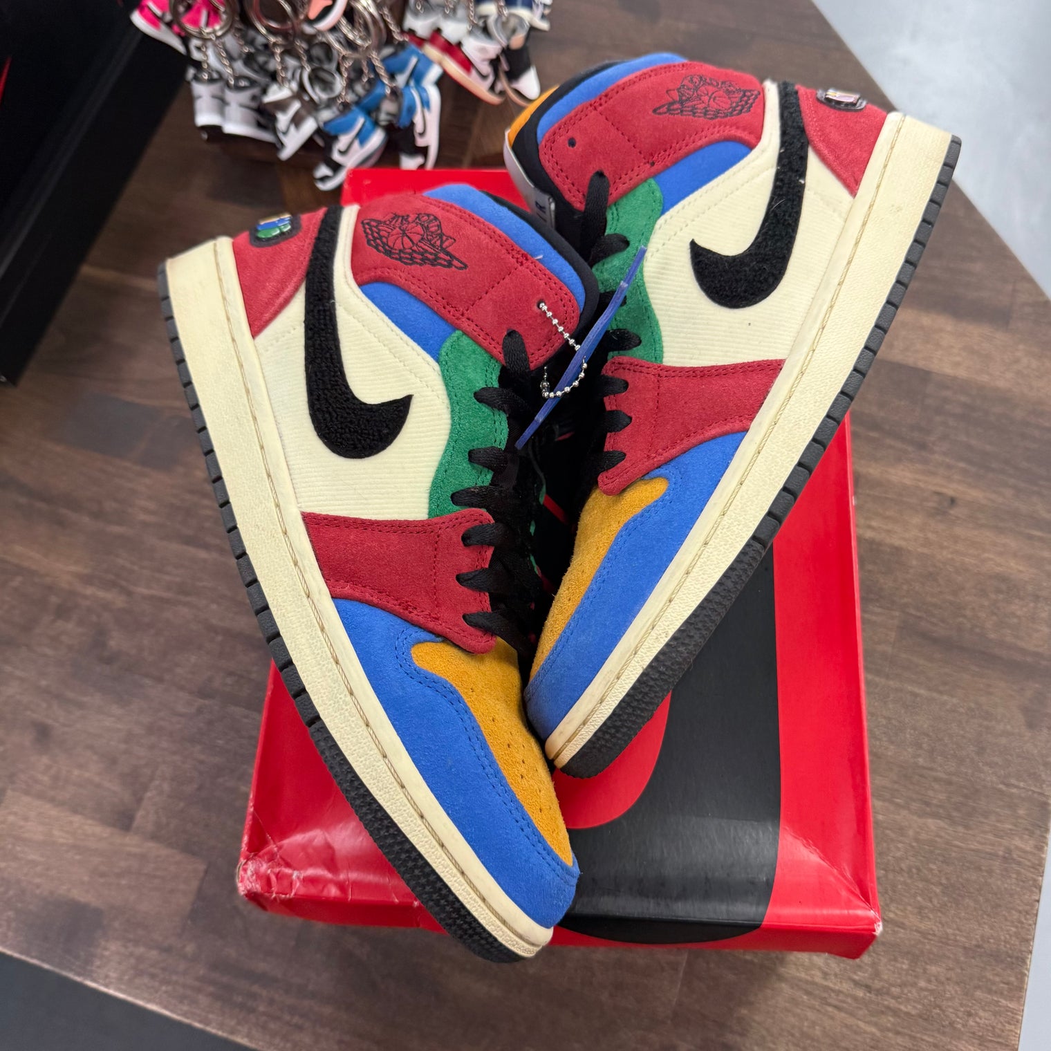 Fearless Blue the Great Jordan 1 Mid SE (USED)