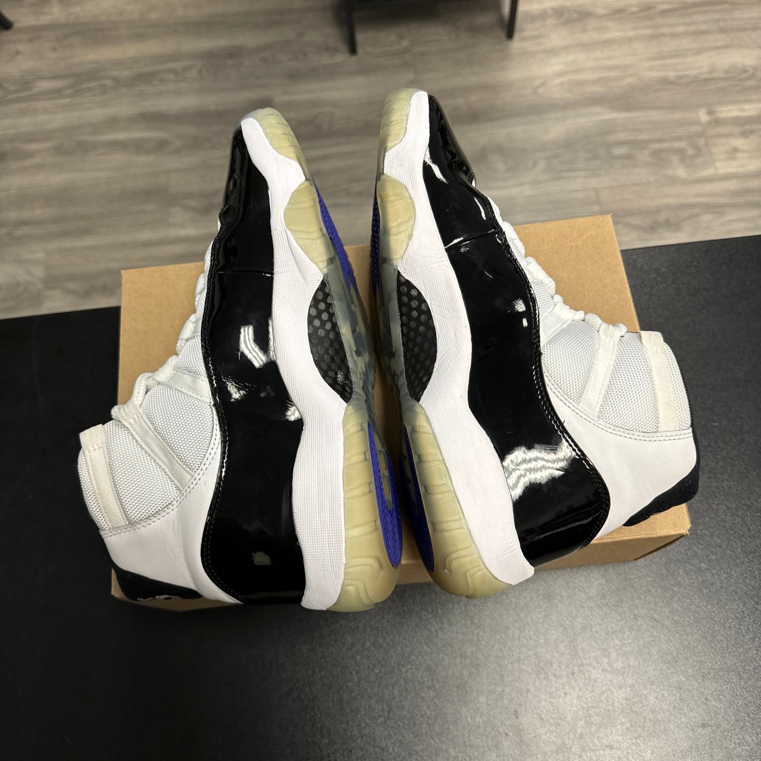 Concord Jordan 11 (USED;NO BOX)