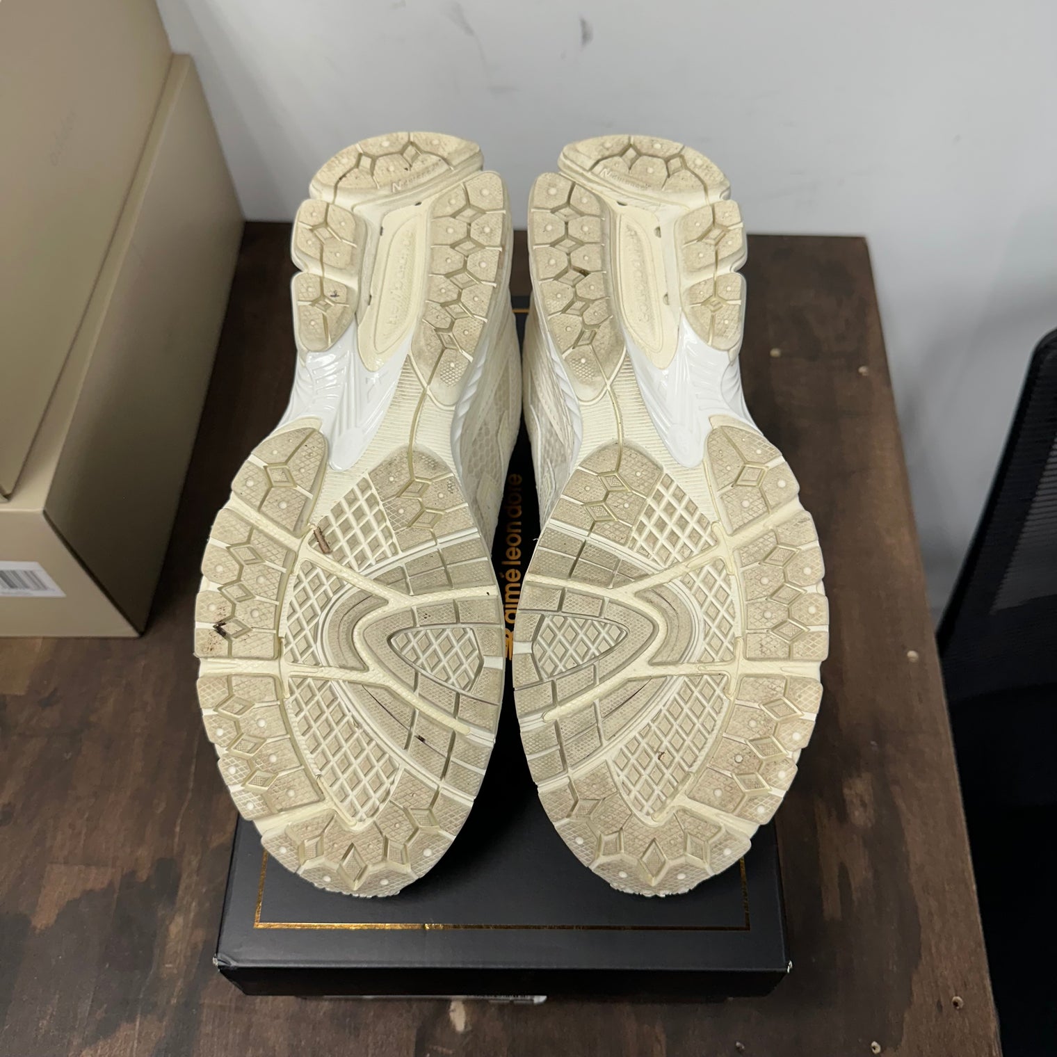 Aime Leon Dore White New Balance 860v2 (USED)