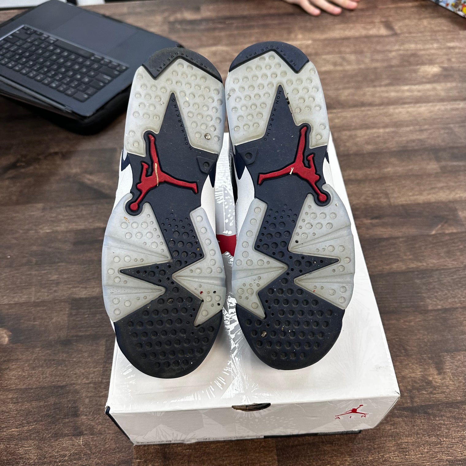 (GS) Olympic Jordan 6 Retro (USED)