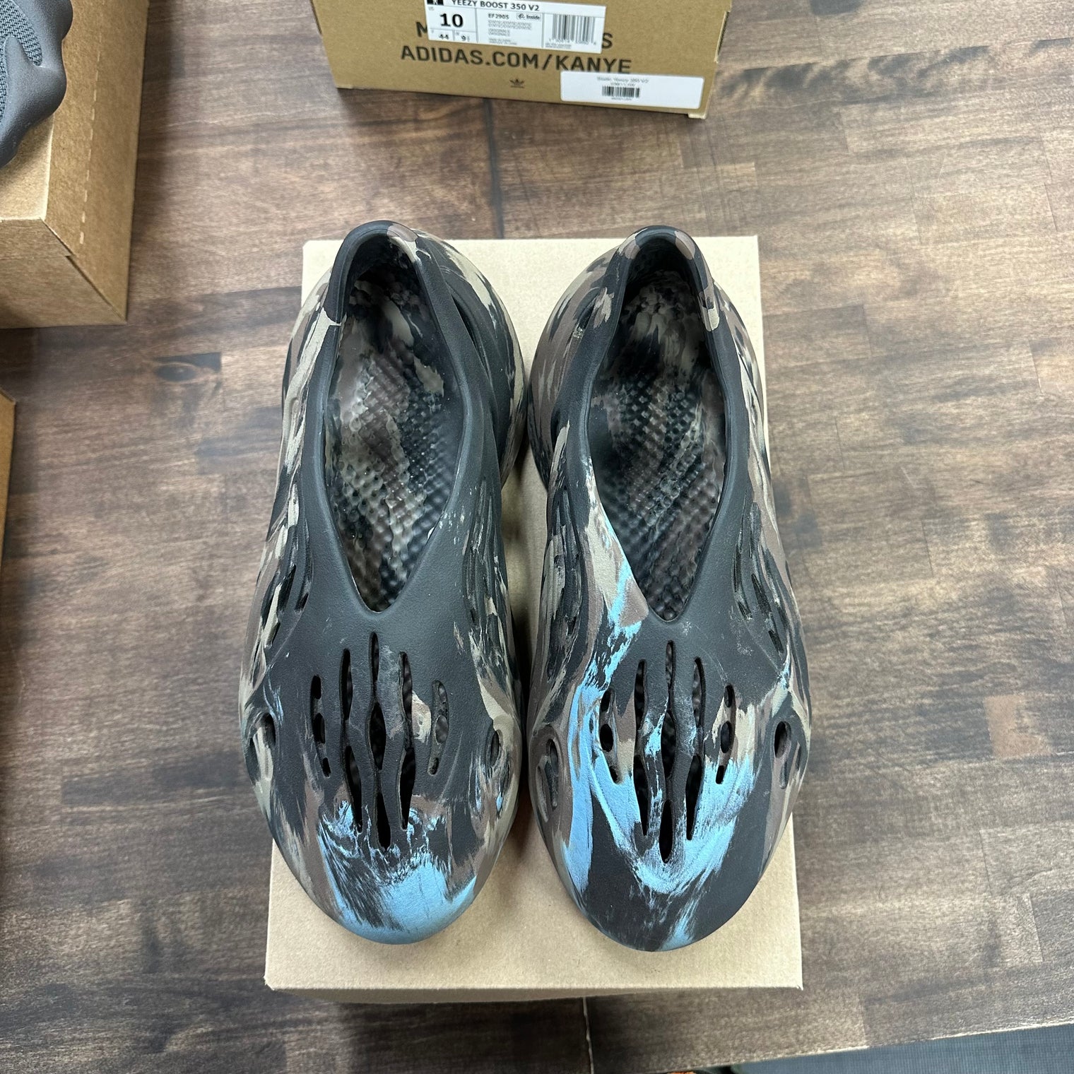 MX Cinder Yeezy Foam RNNR (USED, No Box)