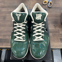Undefeated Milwaukee Bucks Kobe 5 Protro (USED)