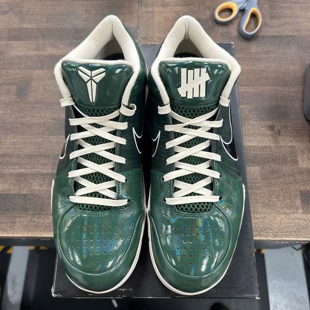 Undefeated Milwaukee Bucks Kobe 5 Protro (USED)