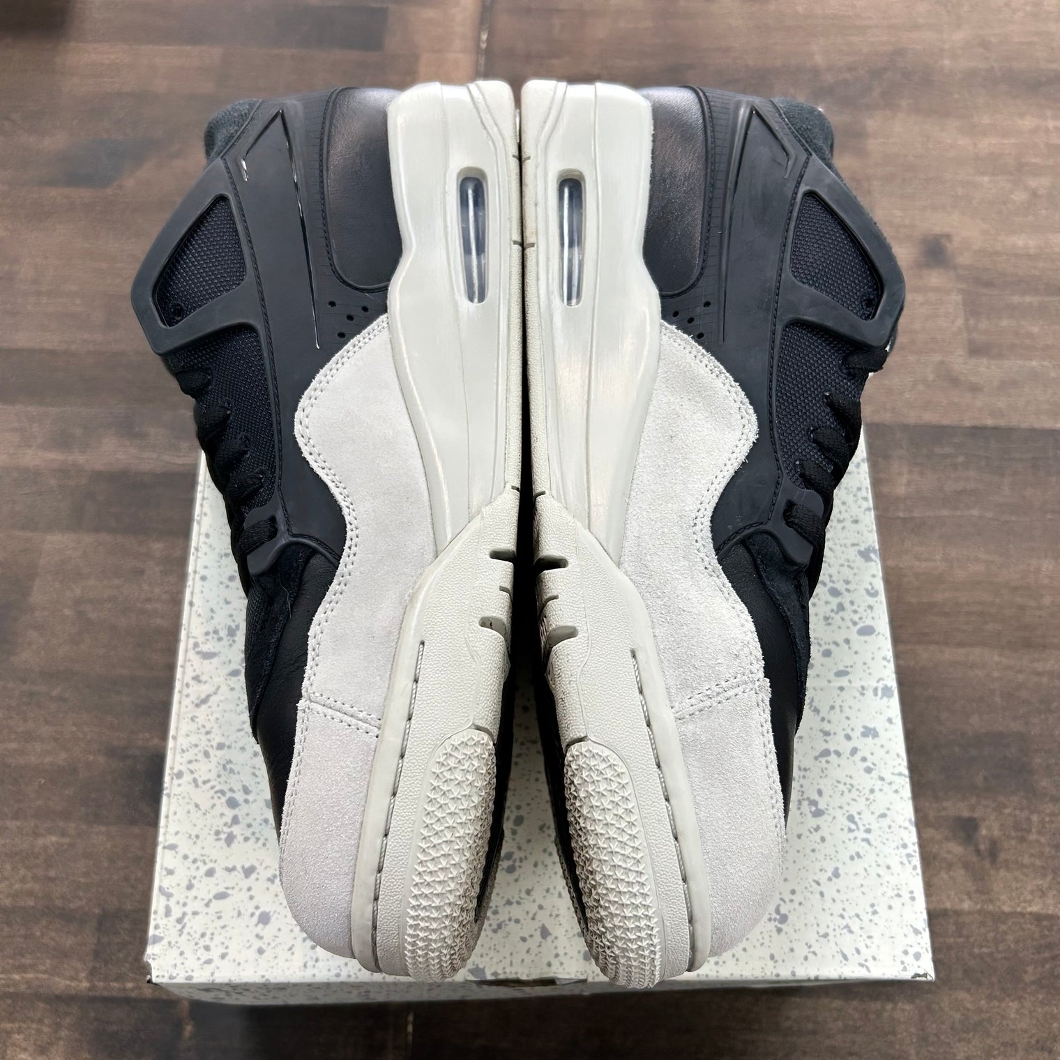 Black Light Bone Jordan 4 RM (USED)