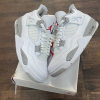 White Oreo Jordan 4 (USED)