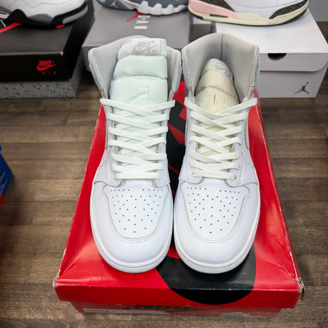 Neutral Grey Jordan 1 Retro High '85 (USED)