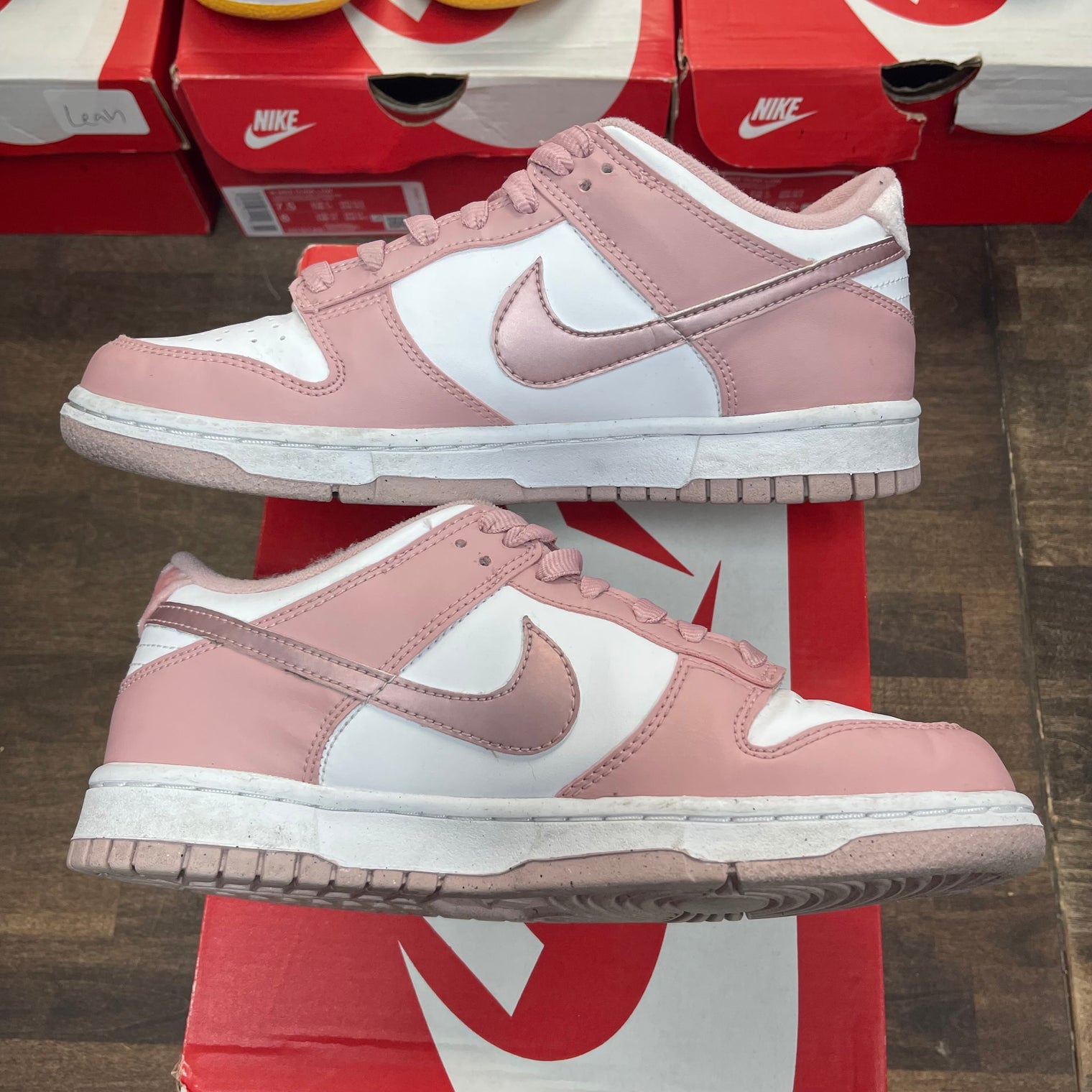 Velvet Pink Dunk Low (GS) (USED)