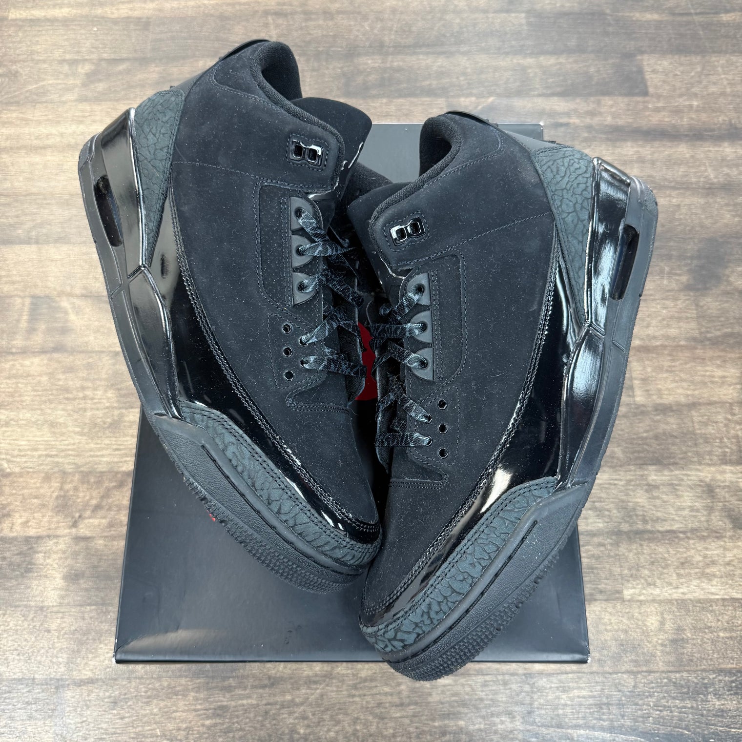 Black Cat Jordan 3 (USED)