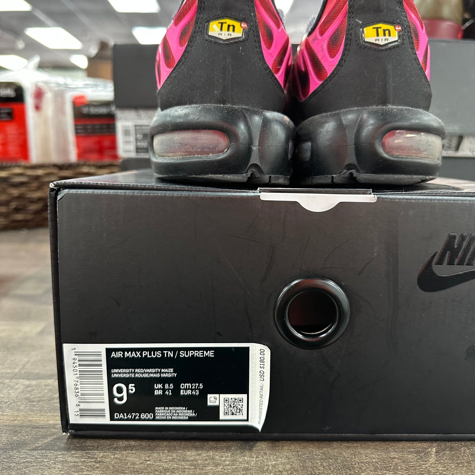 Nike Air Max Plus Supreme University Red (US 9.5) (USED)