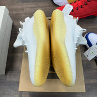 Cream Yeezy 350 (USED)