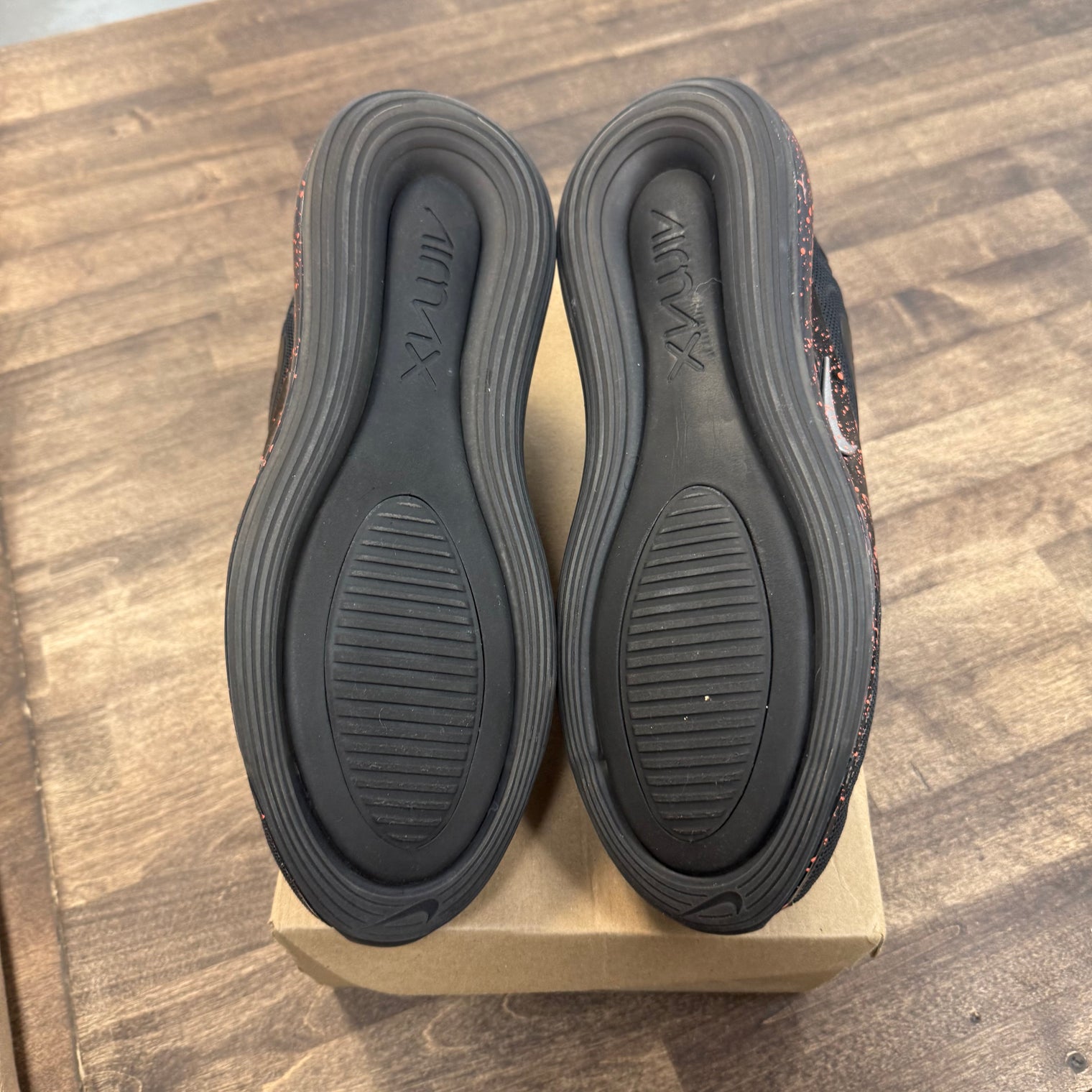 Hot Lava Air Max 720 (USED, No Box)