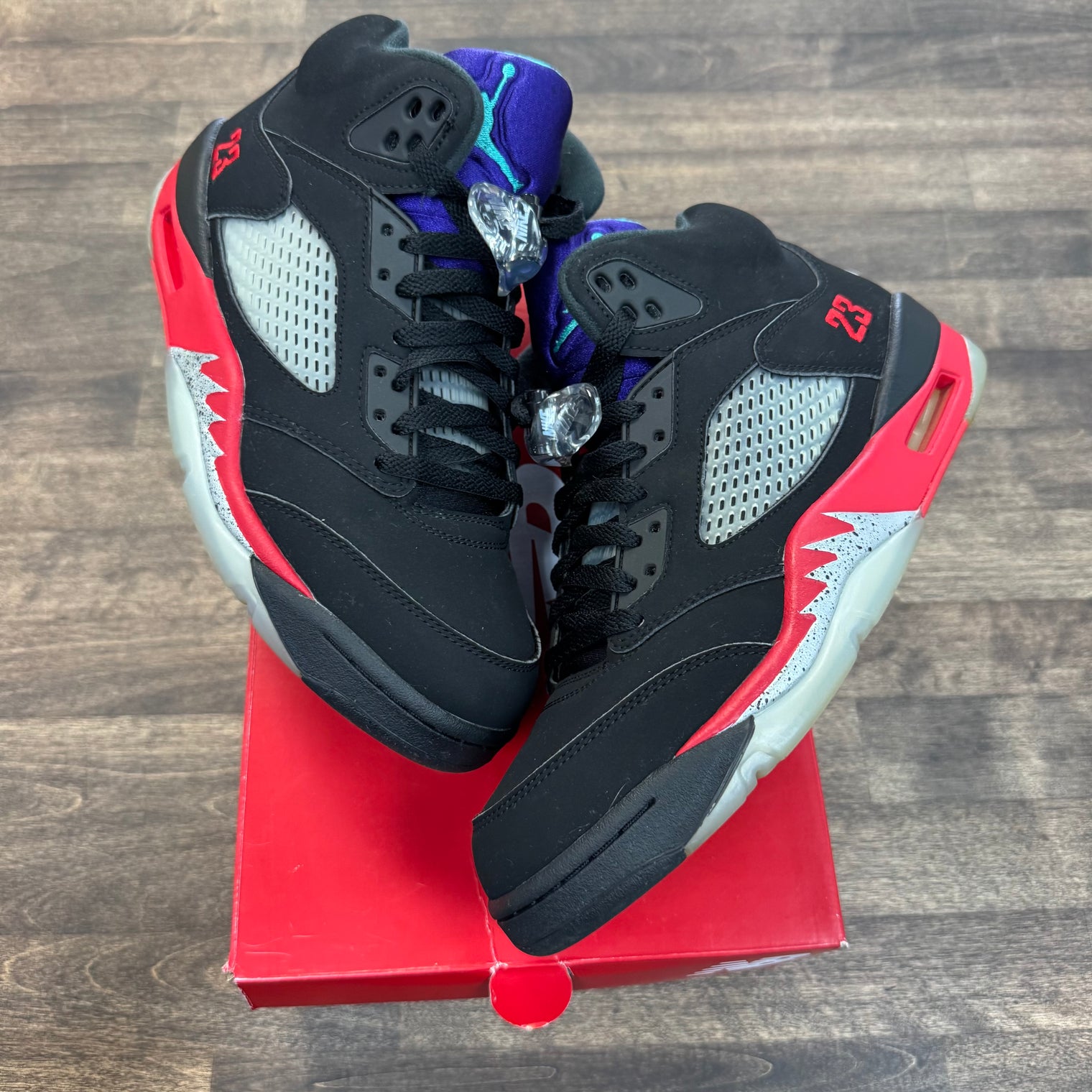 Top 3 Jordan 5 Retro (USED, No Box)