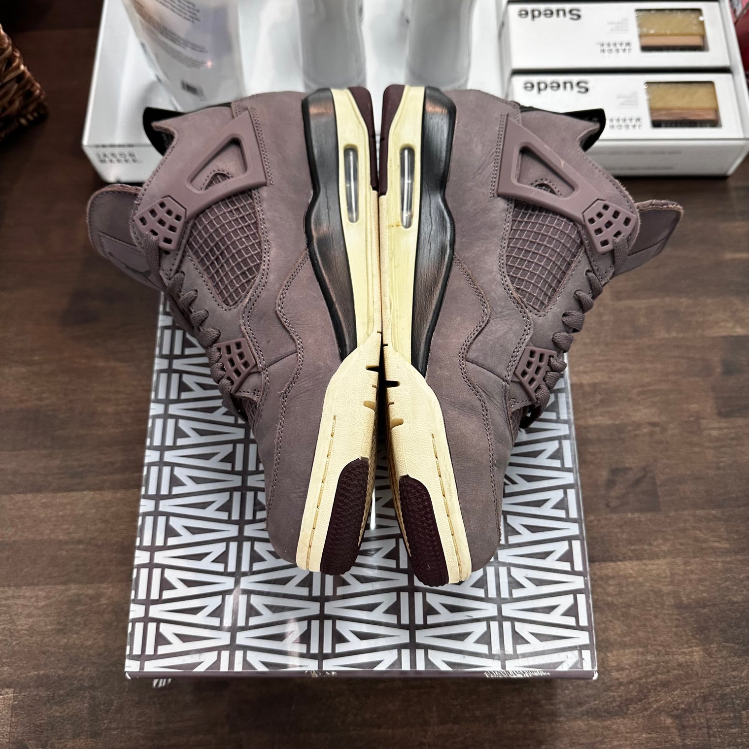 Violet Ore A Ma Maniere Jordan 4 (USED)