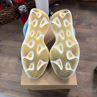 adidas Yeezy 700 V3 Arzareth (USED, No Box)